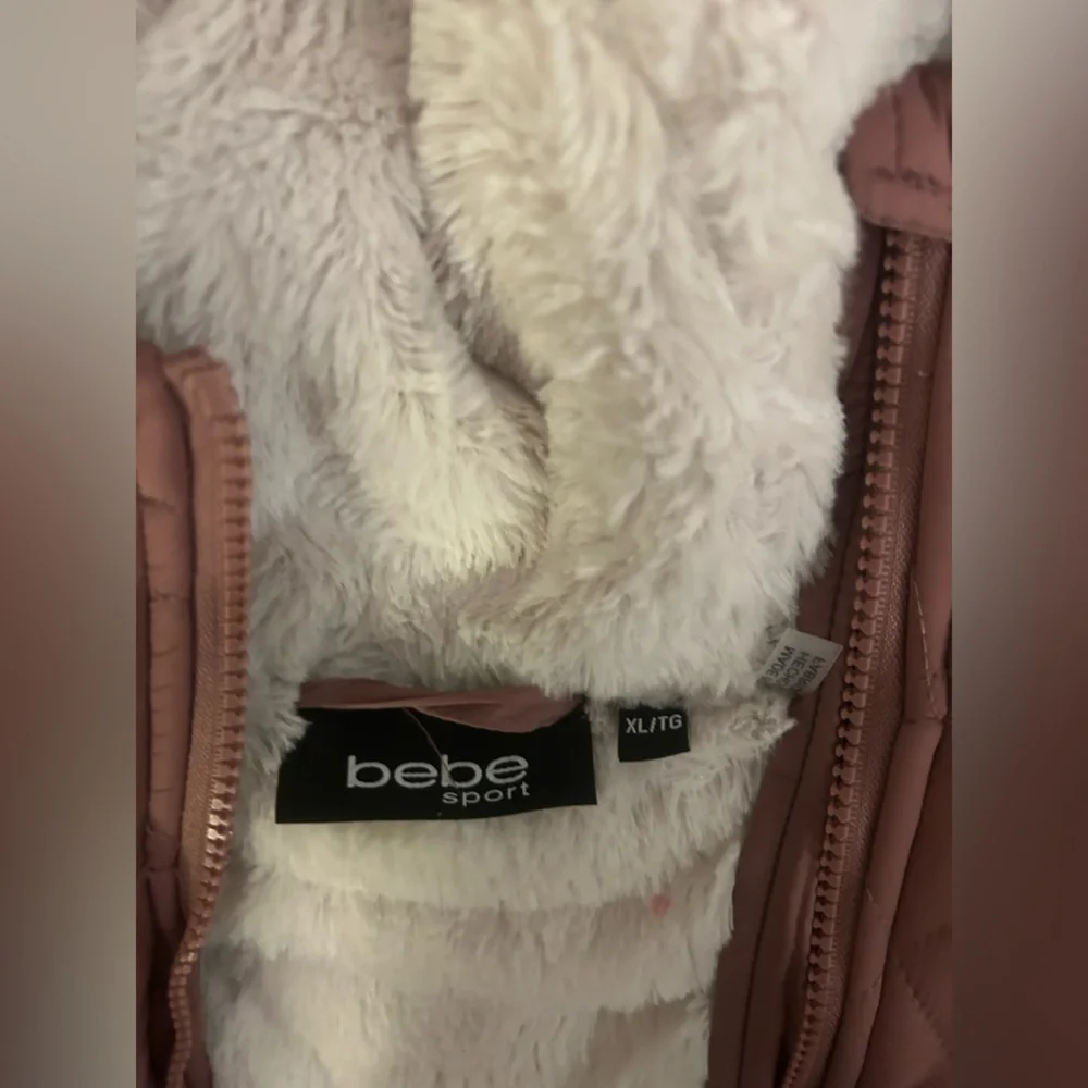 bebe Quilted Mauve Puffer Jacket with Faux Fur Hood
